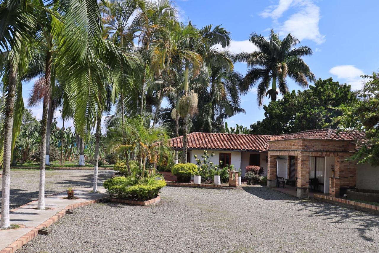 Hotel Tata Premium Pueblo Tapao Exteriör bild